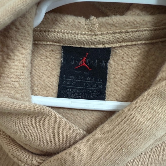 Air Jordan Tan Sweatsuit, Size 4 - Picture 2 of 5